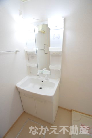 【洗面所】 | コンパクトで使いやすい洗面所