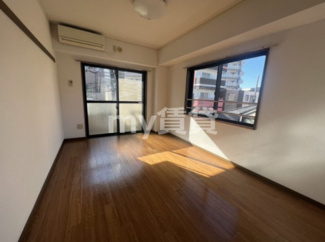 【居間・リビング】 | メゾン・アッシュ・テ・ファミーユ | メゾン・アッシュ・テ・ファミーユ　板橋区上板橋