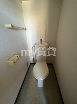 【トイレ】 | メゾン・アッシュ・テ・ファミーユ | メゾン・アッシュ・テ・ファミーユ　板橋区上板橋