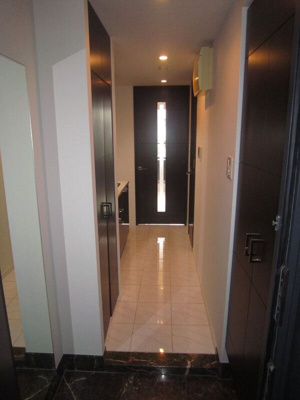 【玄関】 | ファーストリアルタワー新宿