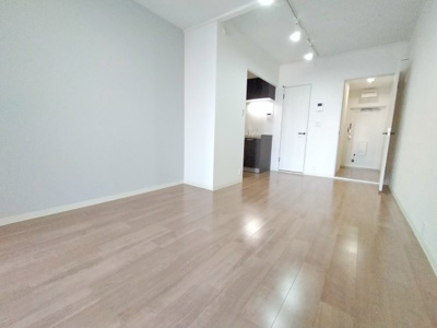 【居間・リビング】 | シャトー三愛 | LDK（約13.2帖）