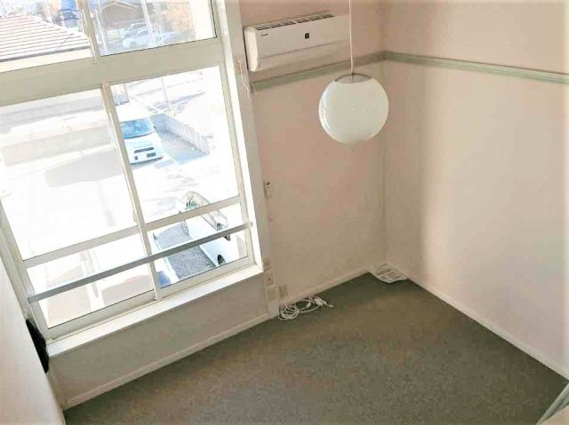 加古郡播磨町南大中２丁目のアパートの居間・リビング