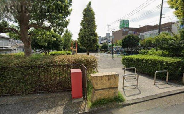 コスモ戸塚リベラヒルズA棟のその他|下倉田花立公園がサミット近くにございます。お買い物ついでに立ち寄れますね。