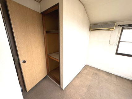 東松山市大字下野本　 中古戸建の収納|2階洋室収納