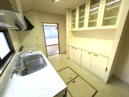 東松山市大字下野本　 中古戸建のキッチン