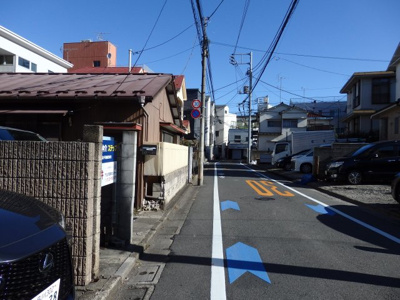 【前面道路含む現地写真】 | 渋谷区本町５丁目売地