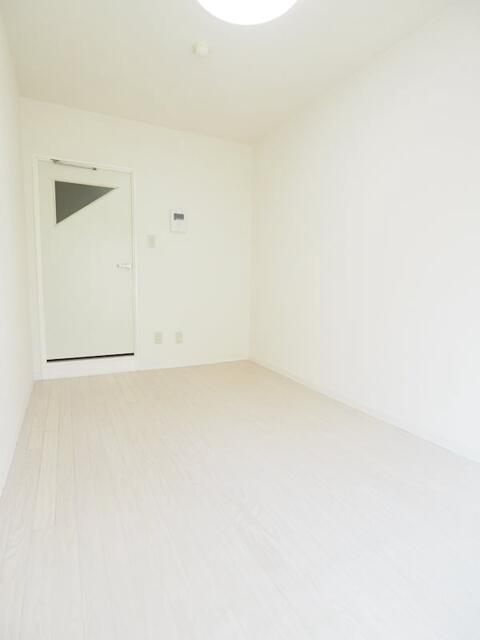 メゾンエクレーレ江古田の居間・リビング