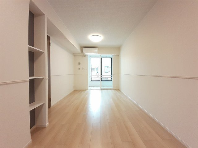 ベルモア長附の居間・リビング|使いやすい居間です