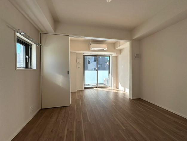 パークアクシス浦安の居間・リビング