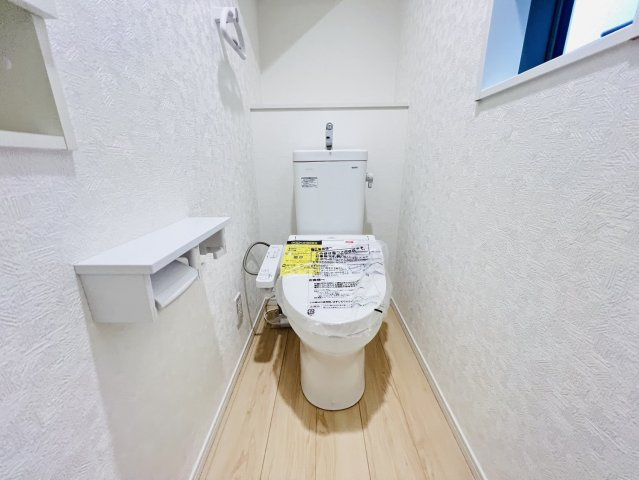 刈谷市小垣江町本郷下22番２、18の各一部『仲介手数料無料』新築戸建てのトイレ