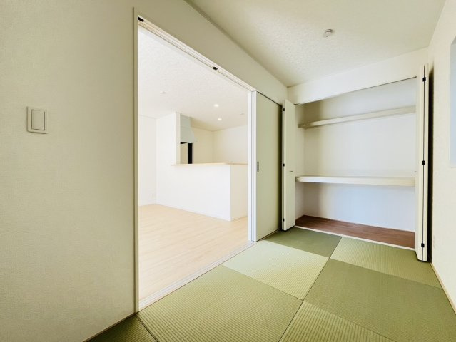 刈谷市小垣江町本郷下22番２、18の各一部『仲介手数料無料』新築戸建ての和室