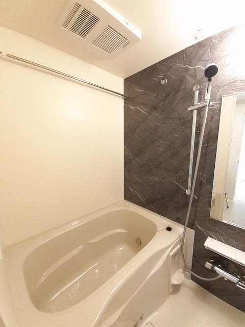 メゾン・ド・クレールの浴室