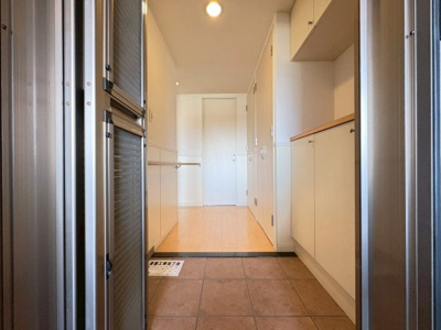 【玄関】 | モンセーヌ蛍池ステーションサイド