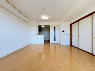 【居間・リビング】 | モンセーヌ蛍池ステーションサイド