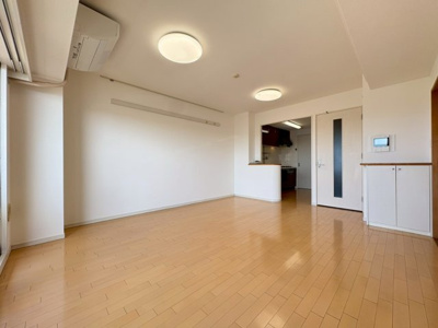 【居間・リビング】 | モンセーヌ蛍池ステーションサイド