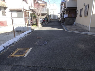 【前面道路含む現地写真】 | 川西市南花屋敷3丁目6の4　建築条件無土地
