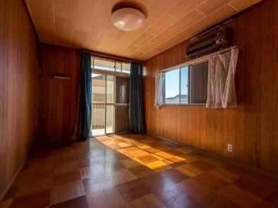 高知市十津　中古一戸建ての洋室|２階は洋室２室、和室１室です☆