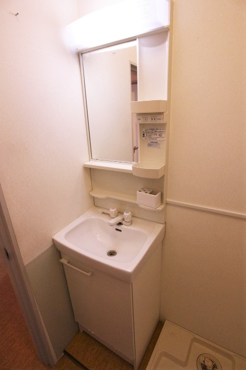 ブルーハイツ塩屋の洗面所