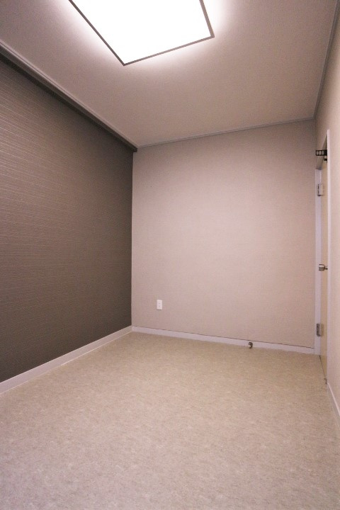 ブルーハイツ塩屋の洋室