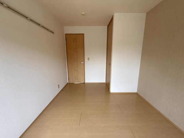 オークスコート西新在家　A棟の子供部屋