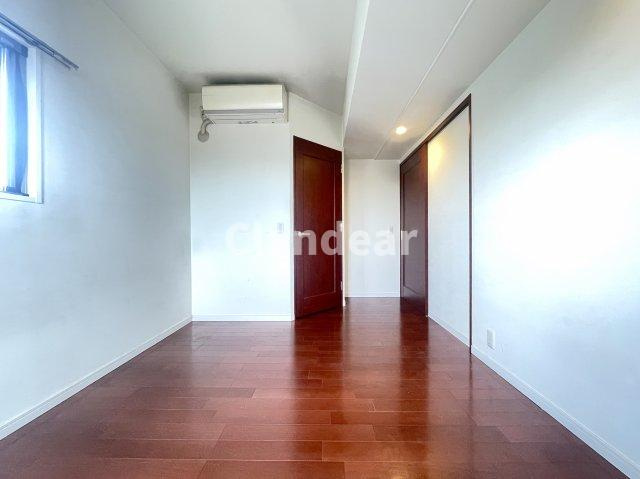 グランシティユーロレジデンス瑞江の洋室|ドキドキの新生活も、安心してスタート。ぴったりの住まいを見つけませんか？クランディアが一緒に住まい選びをサポートします‼　まずは、お気軽にお問合せください　＃クランディア