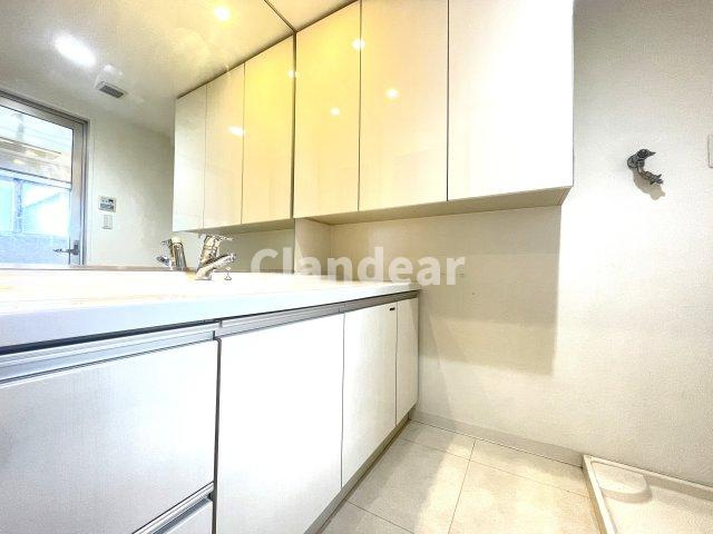 グランシティユーロレジデンス瑞江のキッチン|ドキドキの新生活も、安心してスタート。ぴったりの住まいを見つけませんか？クランディアが一緒に住まい選びをサポートします‼　まずは、お気軽にお問合せください　＃クランディア