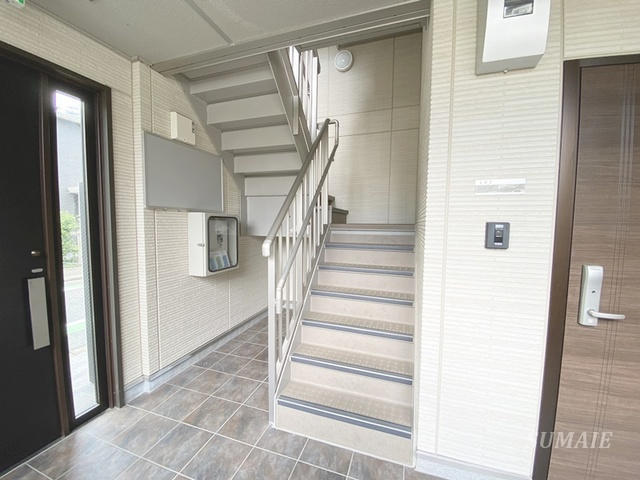 クレールレジデンスのその他共用部分|共用階段です☆