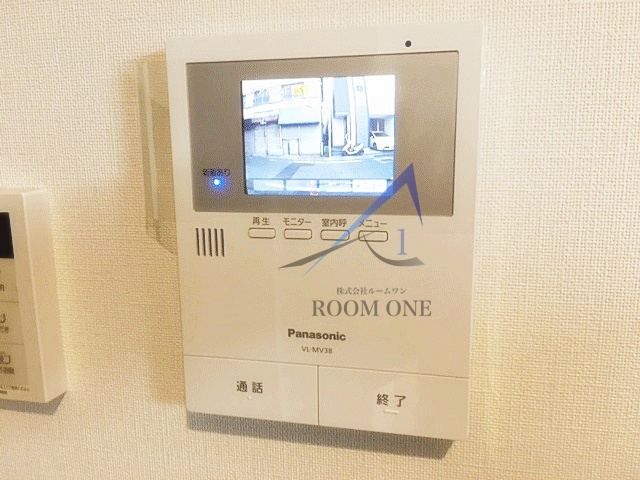 リヴェール要町のセキュリティ|モニター付きインターホンです。