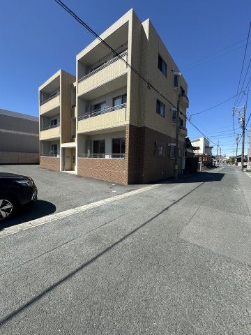 ファミリアーレ金屋