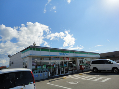 【周辺】 | ランド・ヴェルジュ | ファミリーマート山越四丁目店（コンビニ）まで722ｍ