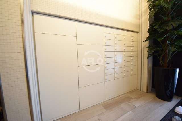 TAT LYON TIMBER TOWNのその他共用部分|TAT LYON TIMBER TOWN　宅配ボックス