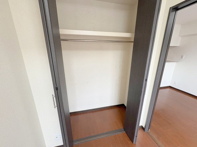 アザリア山本駅前の収納|収納のためのスペースです