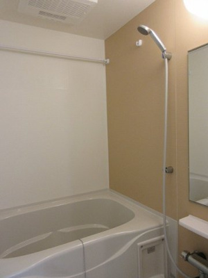 【浴室】 | ポーラポポ | コンパクトで使いやすいお風呂です