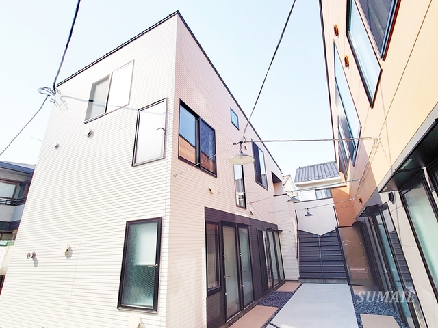 LUNA COURT AKABANEDAIのエントランス|エントランスです☆