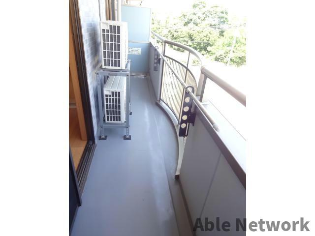 スプリームつつい.Ⅱのバルコニー|日当たりの良いバルコニー