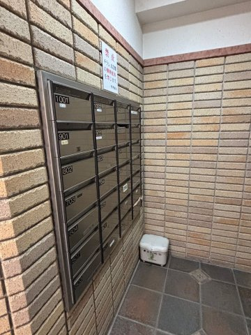 シャトレ愛松稲沢Ⅴの設備|集合ポスト