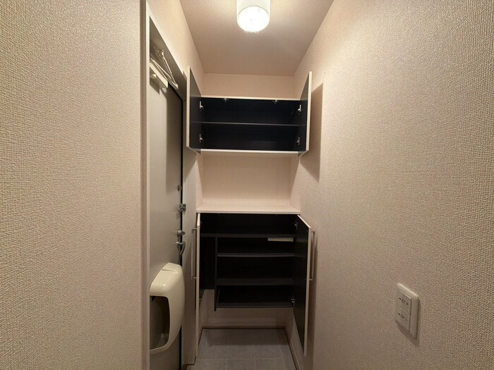 エスポワールKⅢの玄関