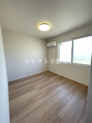 【寝室】 | クレスト黄金町 | 【クレスト黄金町】205 洋室