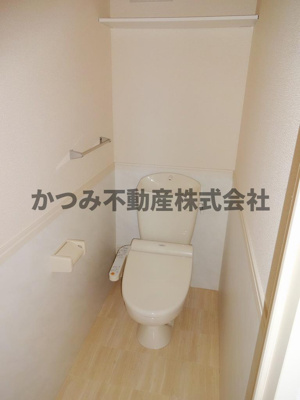 【トイレ】 | ラクールC | 他のお部屋の写真です