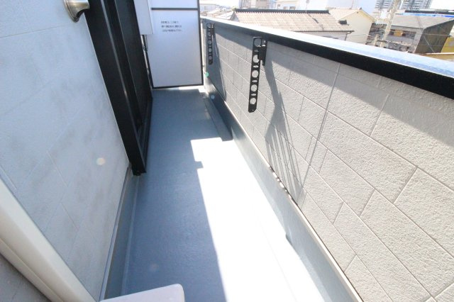 【バルコニー】 | EIJU八尾本町
