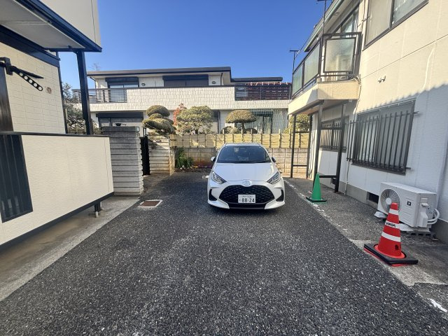 プリマベーラ芦屋の駐車場