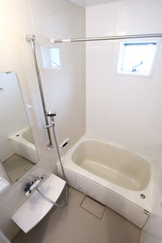 Riso＋miraieジェームス山EASTの浴室