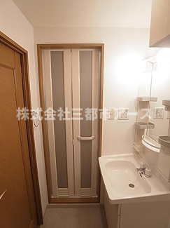 【洗面所】 | アクアコートＴ・Ｆ | ※別部屋の参考写真になります。