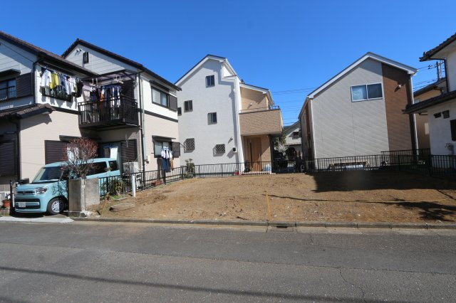 小平市小川町1丁目の外観|セカンドカーや来客用にうれしい2台分のカースペース有り。