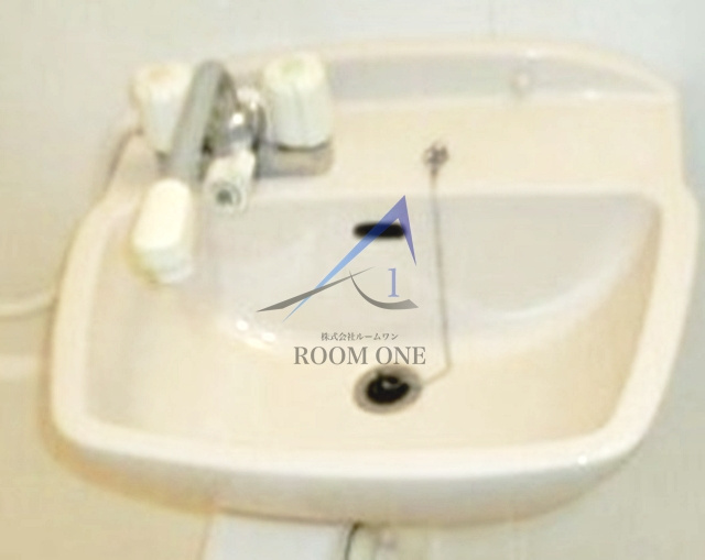 メインステージ椎名町の洗面所|洗面台です。