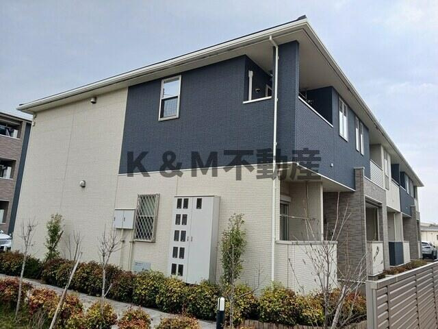 ブリリアントガーデンアゼリアＢ