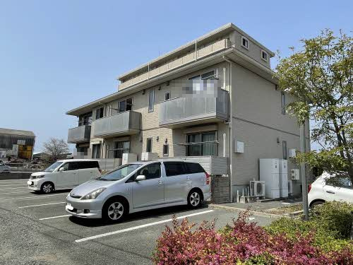 マリーフランソワーズの駐車場