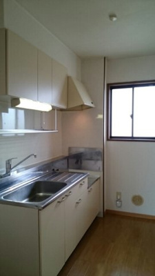 【キッチン】 | クレストール森松Ⅱ | 使いやすいキッチンです