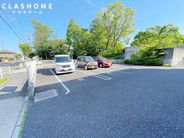 ハイツシダーフォレスト　　刈谷市近郊の賃貸ならクラスホーム刈谷の駐車場