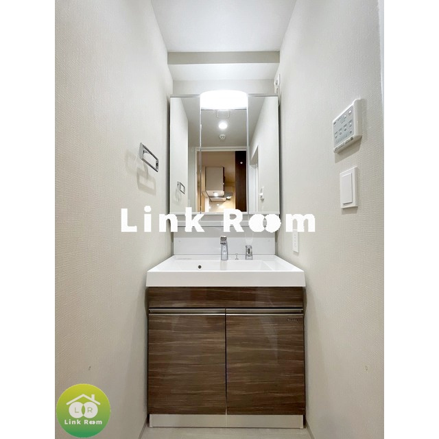 アルファプライム東陽町の洗面所